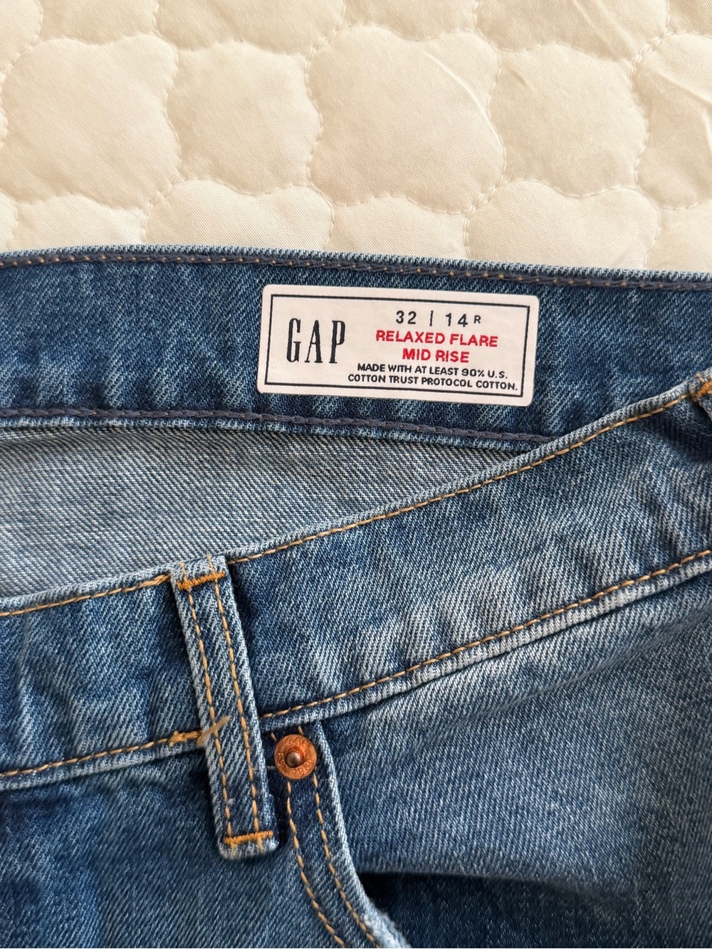 GAP Relaxed Flare Mid Rise Jeans — Light Blue Denim